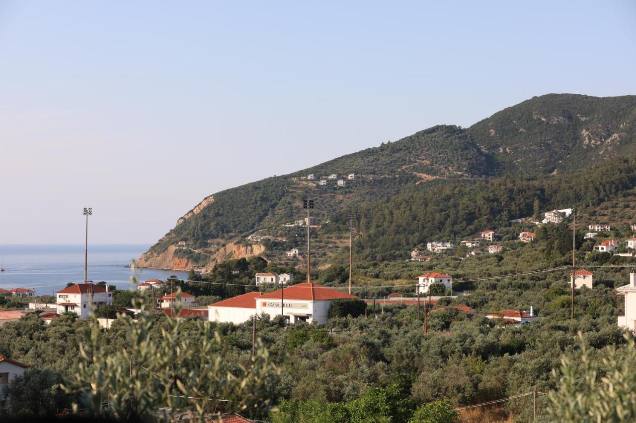 Esperides Apartments Aigli Skopelos Town Exterior photo