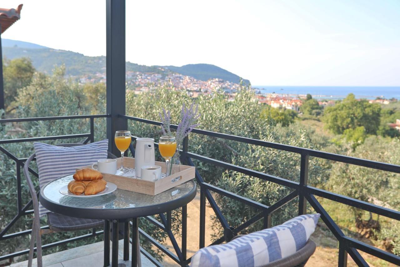 Esperides Apartments Aigli Skopelos Town Exterior photo